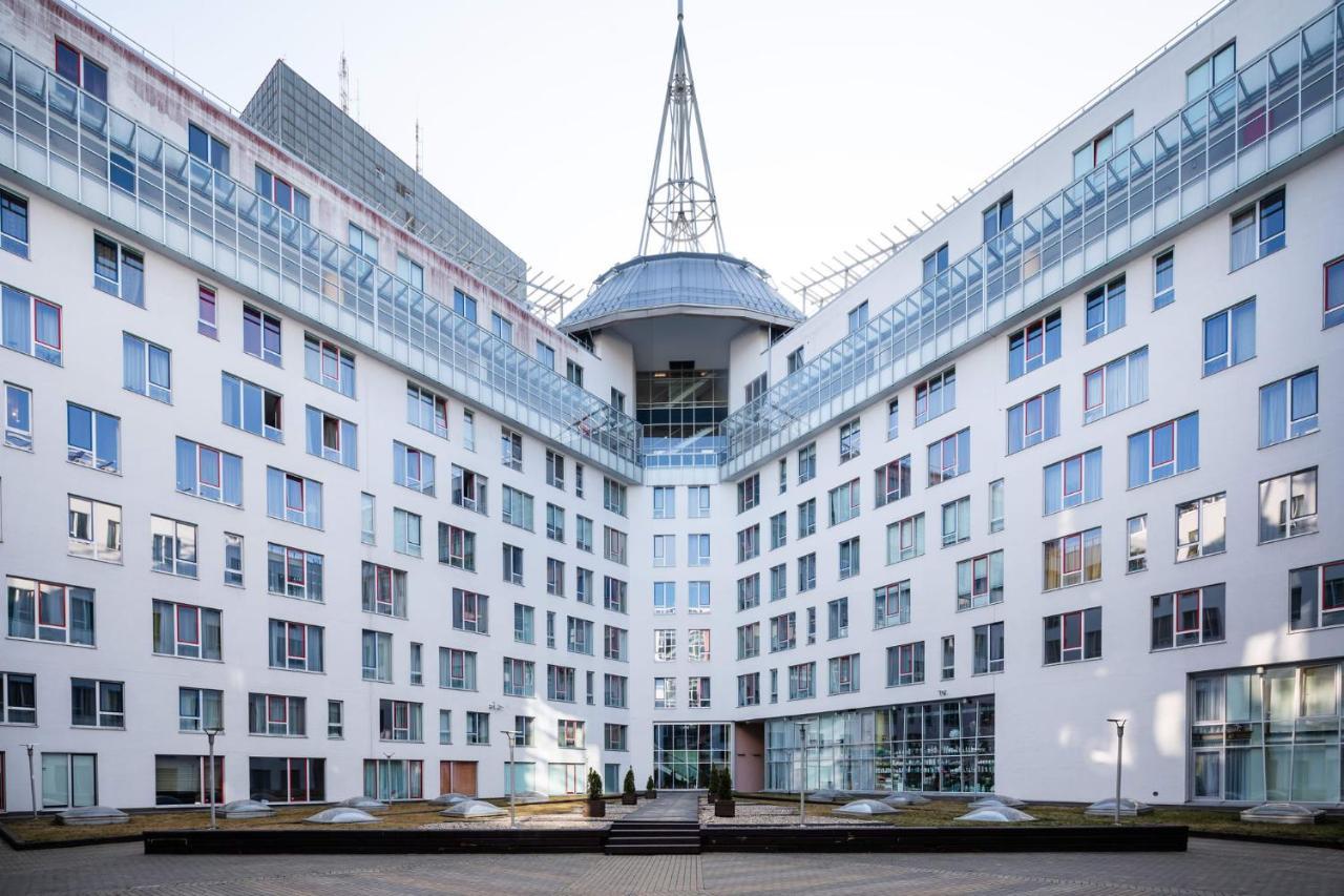 Huoneisto Riverside Spacious One Bedroom *