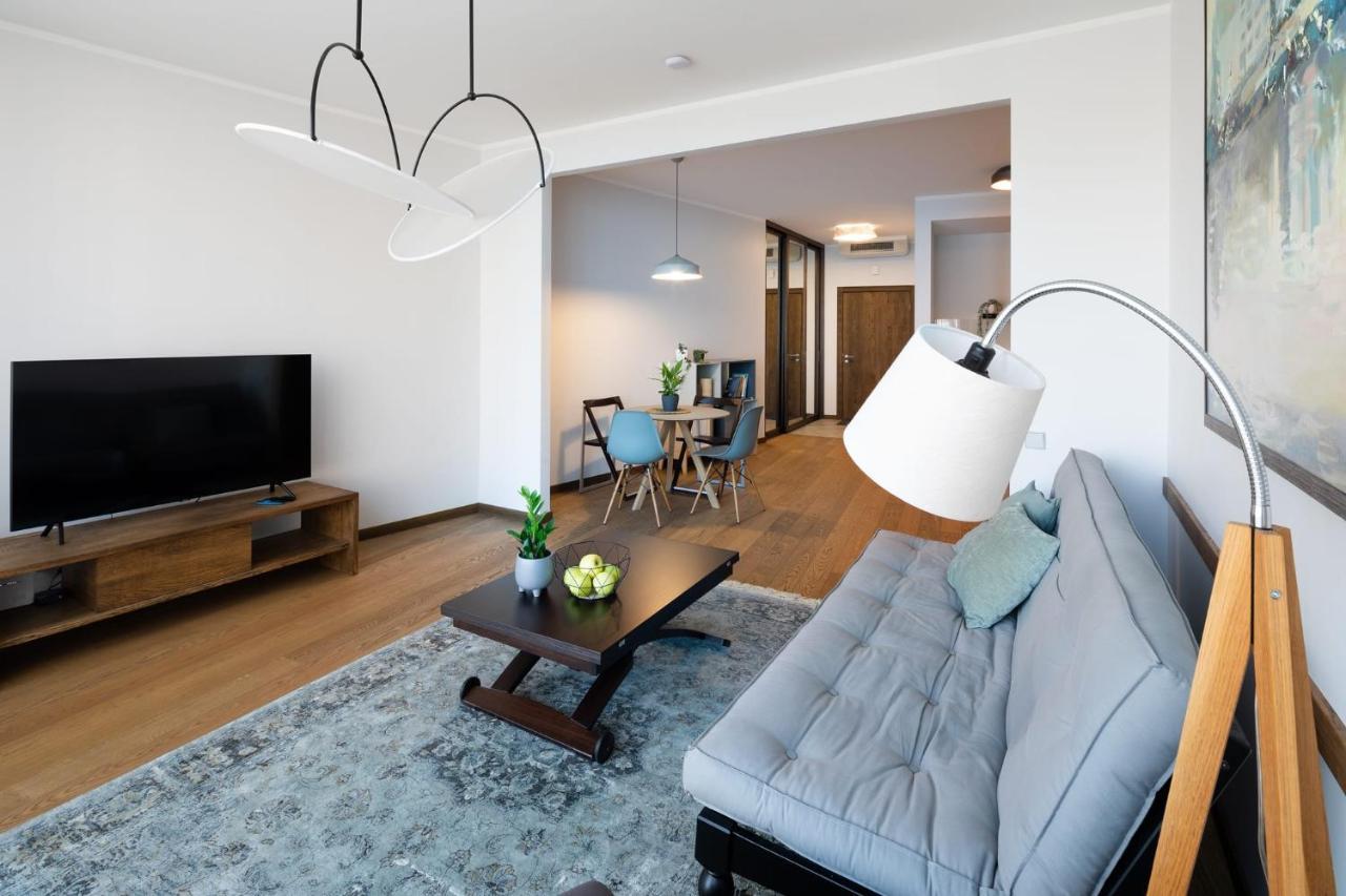 Huoneisto Riverside Spacious One Bedroom