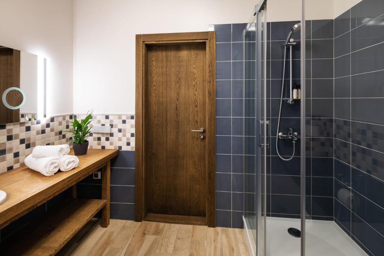 Huoneisto Riverside Spacious One Bedroom Riika